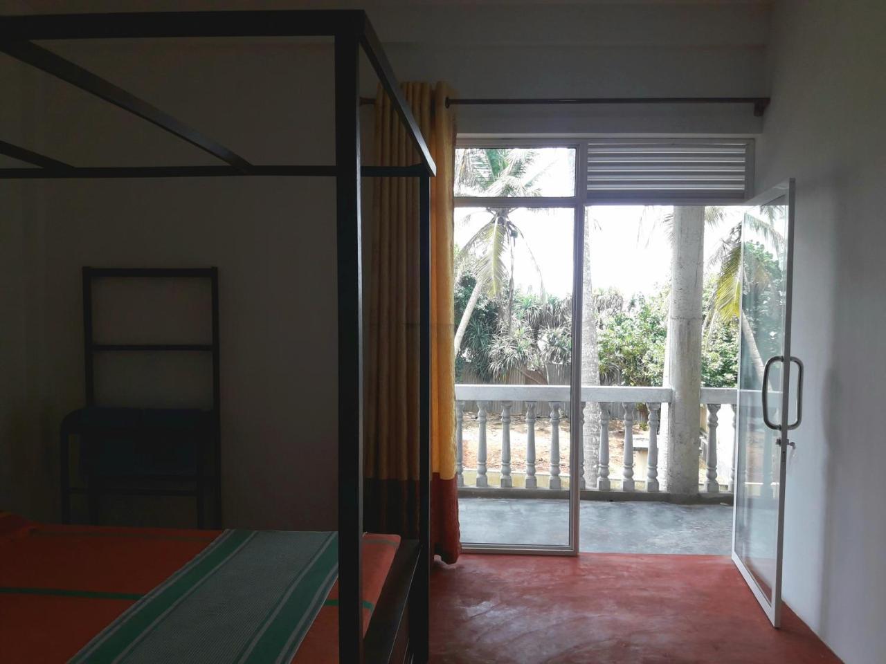 Sunray Rest - Beach View Homestay Мириса Екстериор снимка